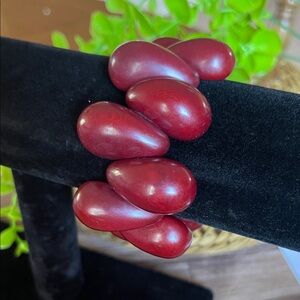 Chic Burgundy Women's  Tagua Seed Bracelet